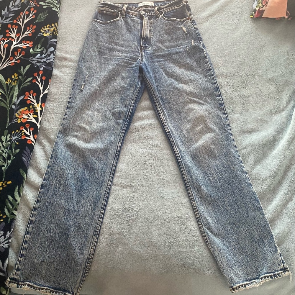 Abercrombie & Fitch 90’s Straight Ultra High Rise jeans